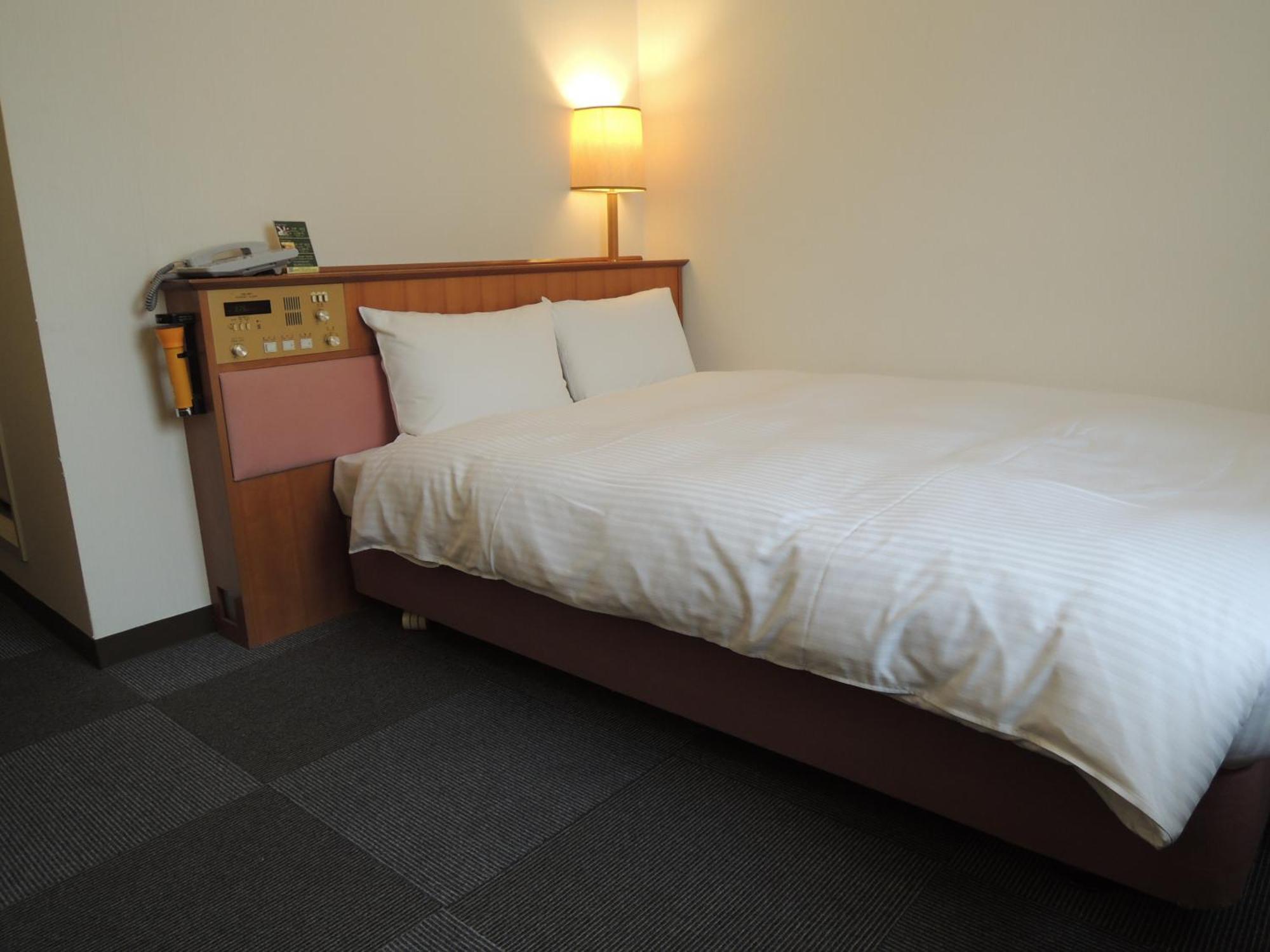 Hotel Green Selec Сендай Стая снимка