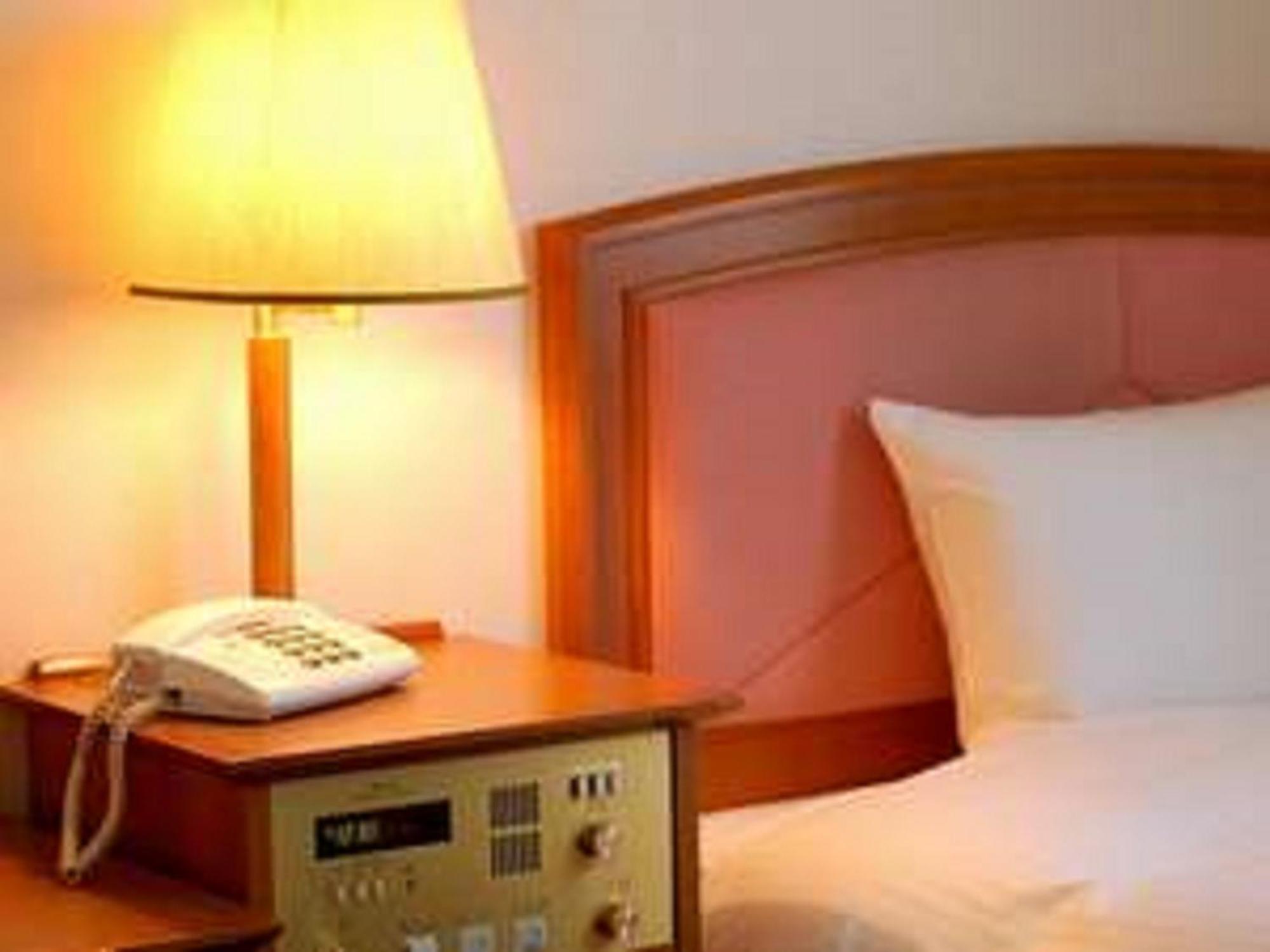 Hotel Green Selec Сендай Стая снимка