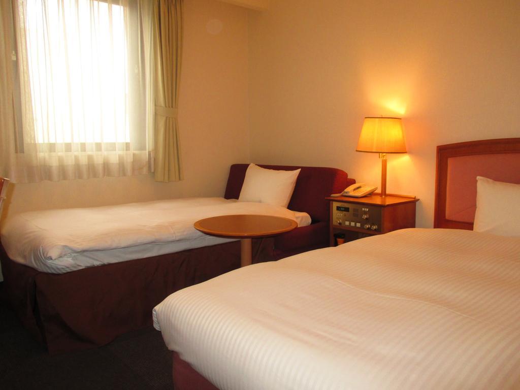 Hotel Green Selec Сендай Екстериор снимка