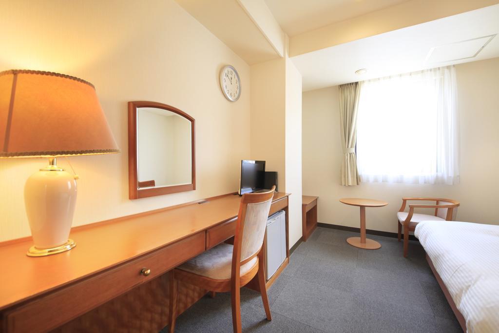 Hotel Green Selec Сендай Екстериор снимка