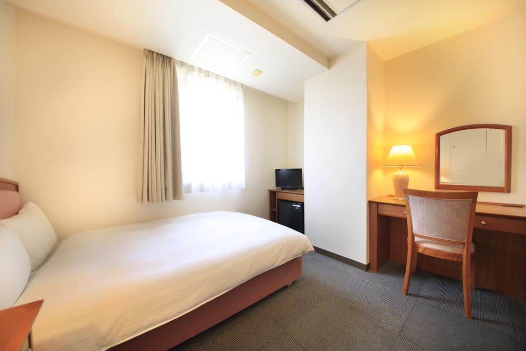 Hotel Green Selec Сендай Екстериор снимка